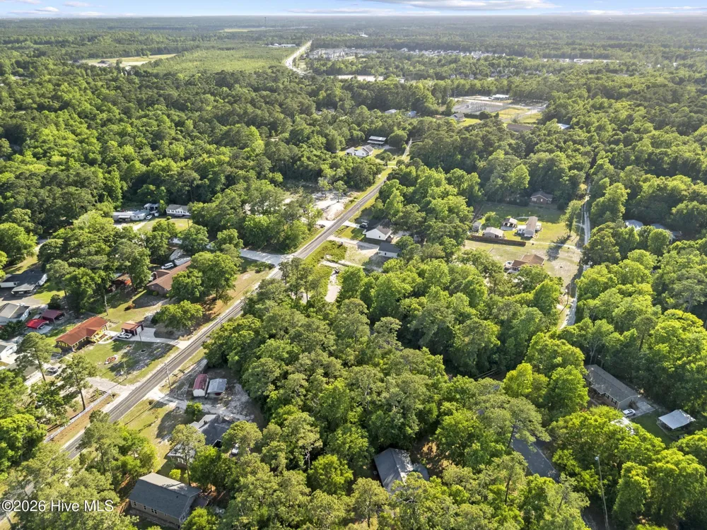 000 Holly Drive Sneads Ferry, NC 28460