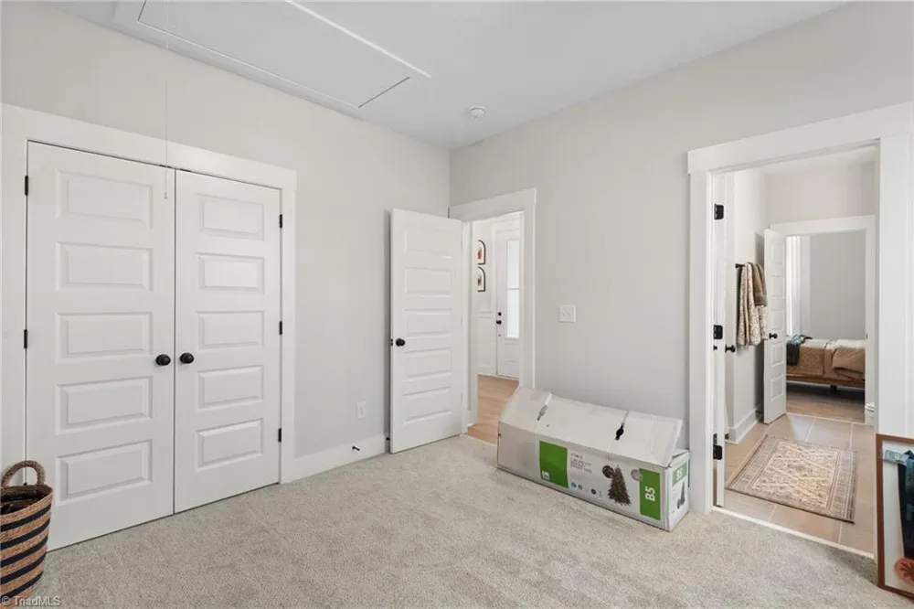 6721 Honeycutt Reserve Drive Oak Ridge, NC 27310