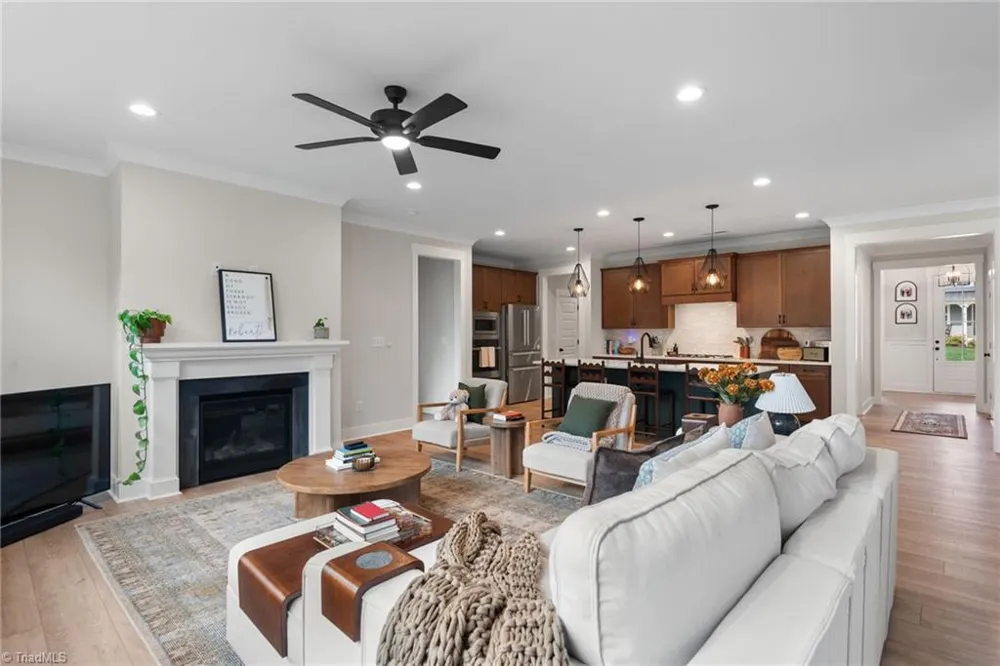 6721 Honeycutt Reserve Drive Oak Ridge, NC 27310