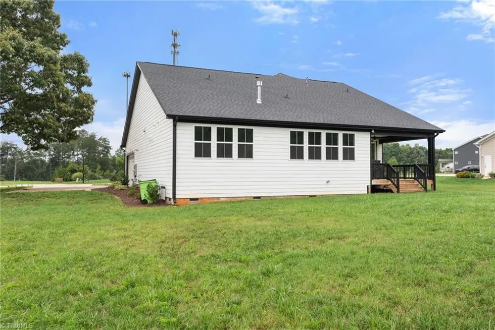 6721 Honeycutt Reserve Drive Oak Ridge, NC 27310