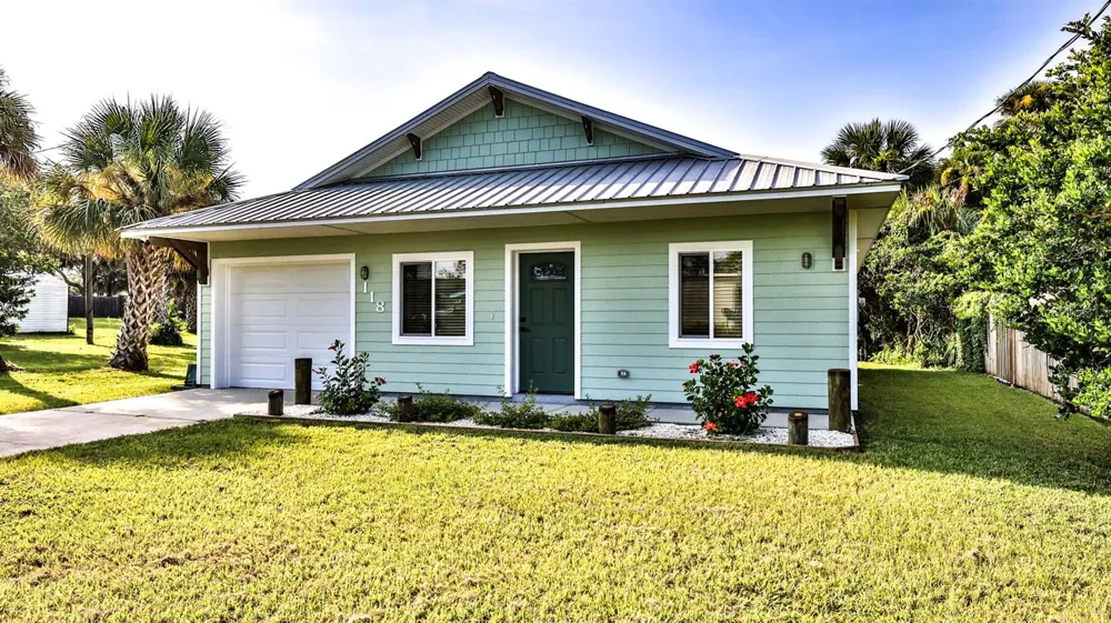118 SNYDER STREET Edgewater, FL 32132