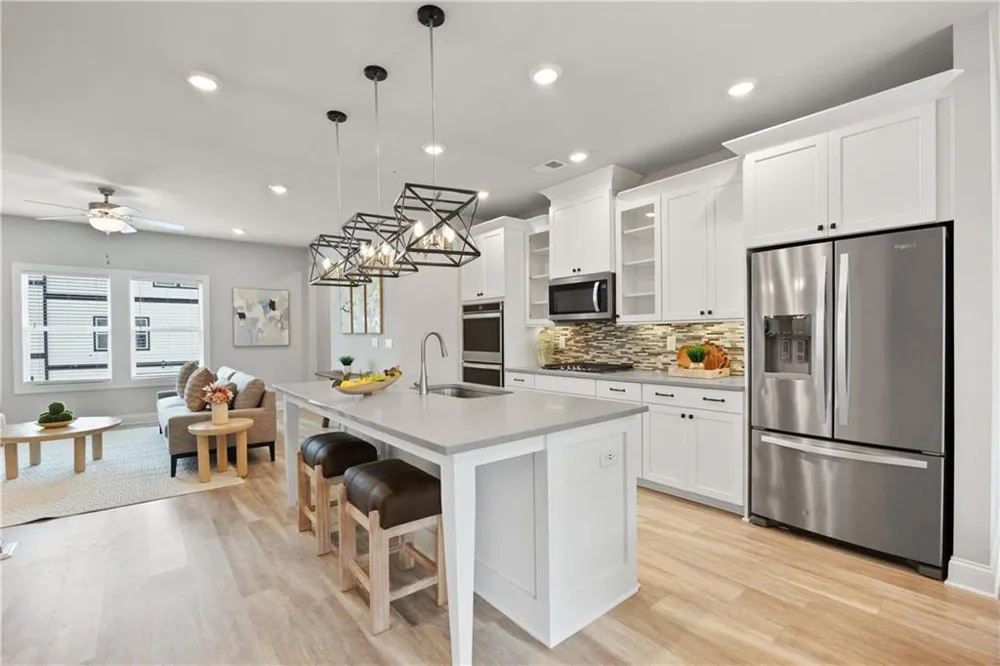 504 Hampton Crossing Woodstock, GA 30188