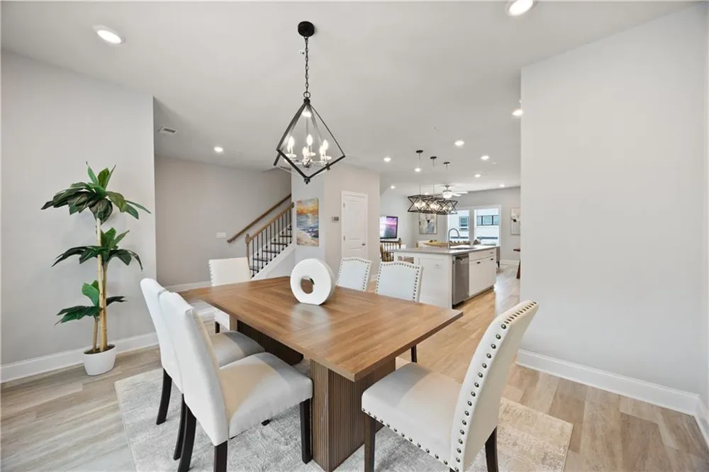 504 Hampton Crossing Woodstock, GA 30188