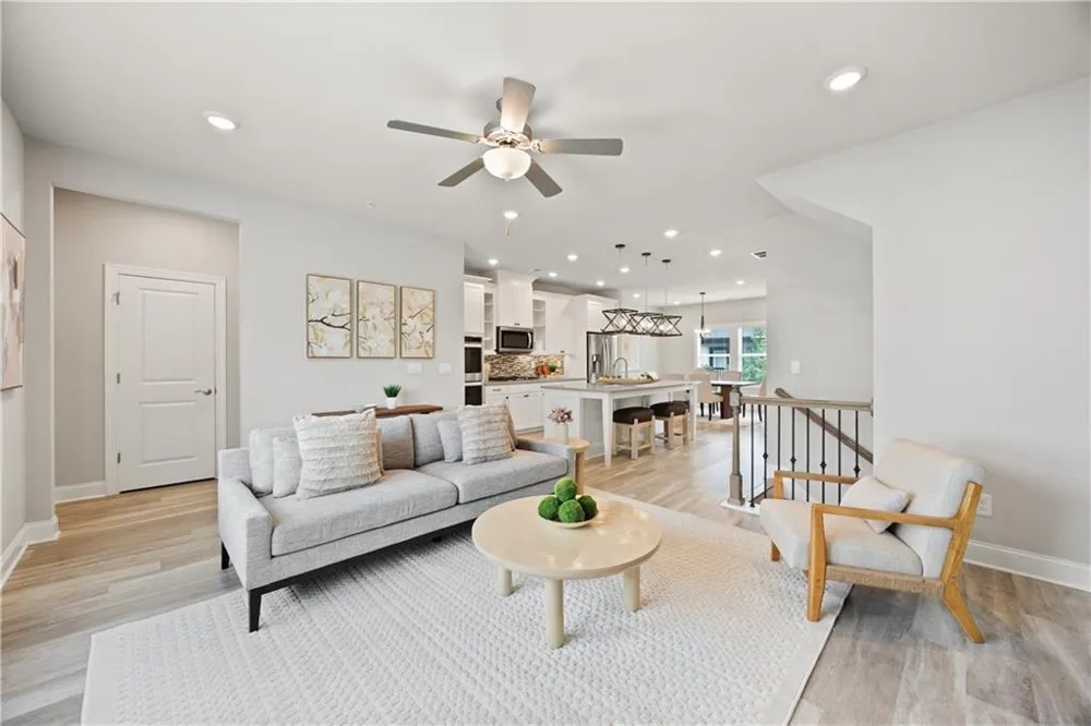 504 Hampton Crossing Woodstock, GA 30188
