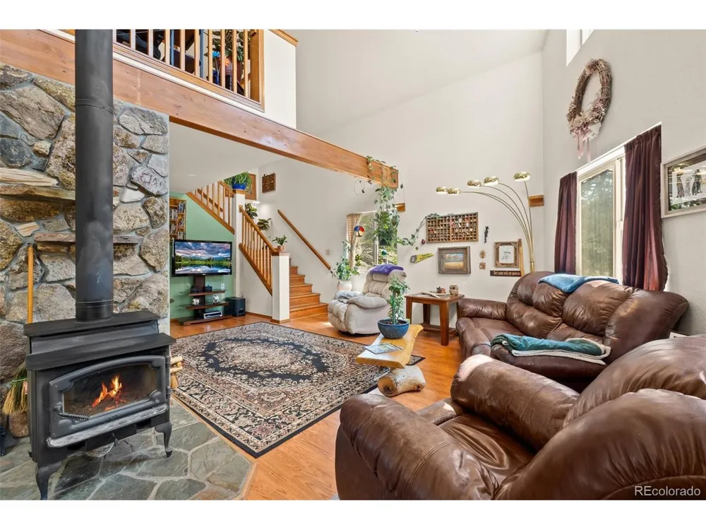 3943 CO Rd 403 Lake George, CO 80827