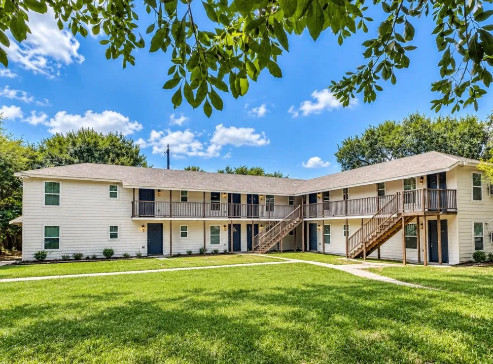 201 Lowery Drive #2 Port Lavaca, TX 77979