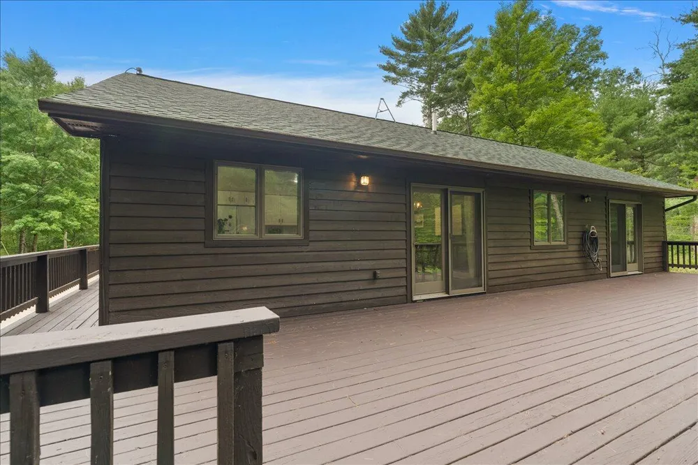 3729 S Walnut Avenue White Cloud, MI 49349