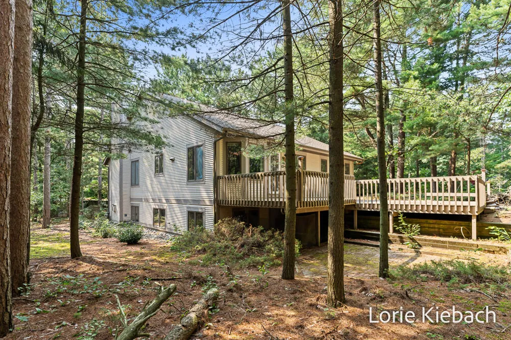 11940 Lakeshore Avenue Grand Haven, MI 49417
