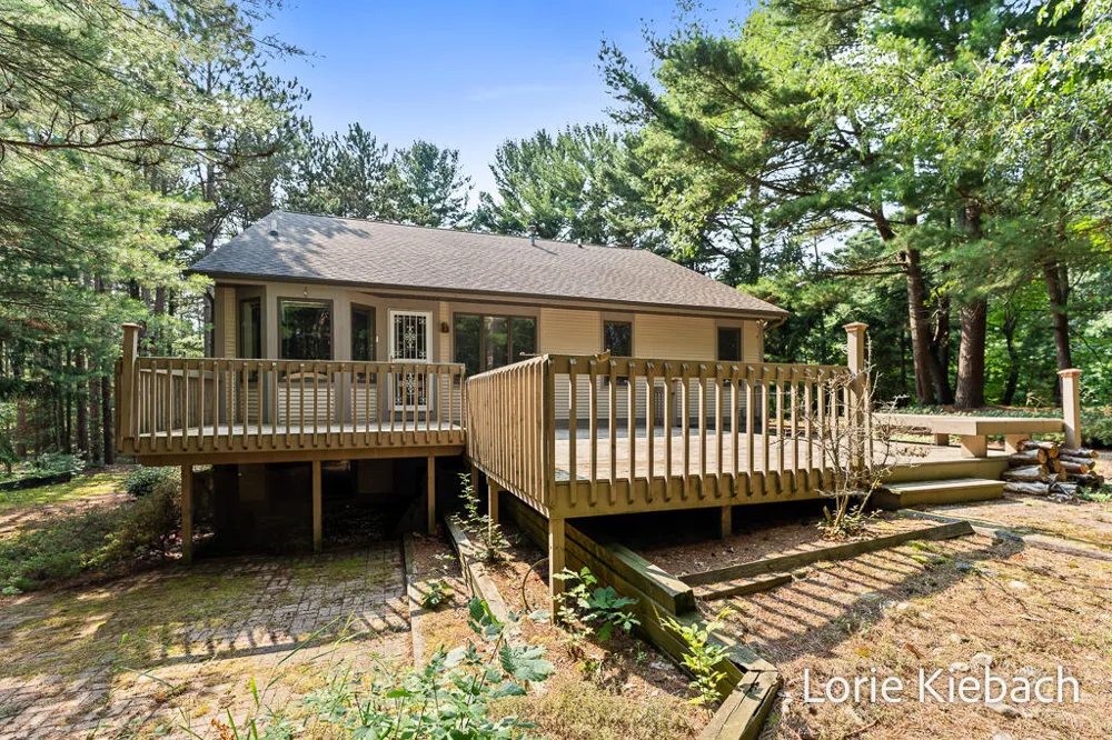 11940 Lakeshore Avenue Grand Haven, MI 49417