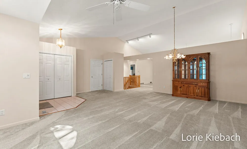 11940 Lakeshore Avenue Grand Haven, MI 49417
