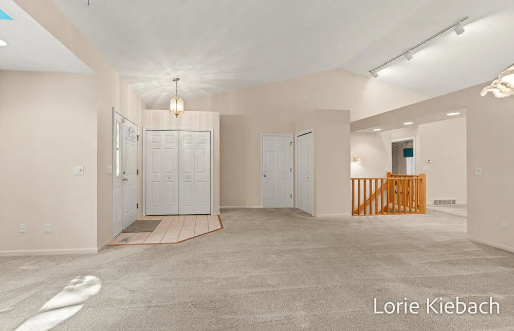 11940 Lakeshore Avenue Grand Haven, MI 49417