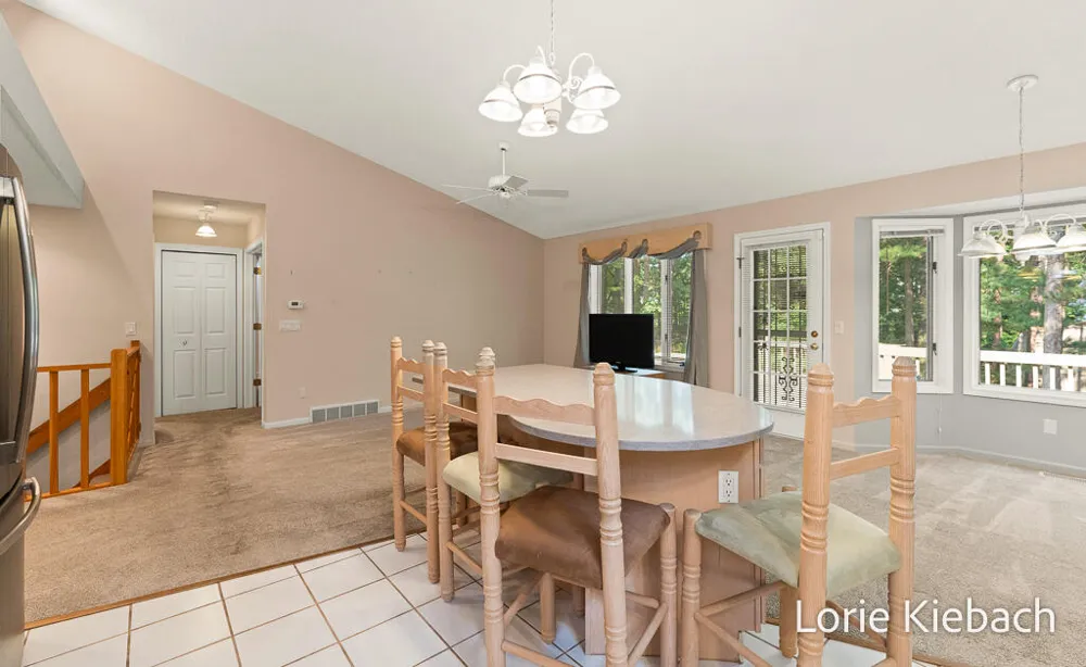 11940 Lakeshore Avenue Grand Haven, MI 49417