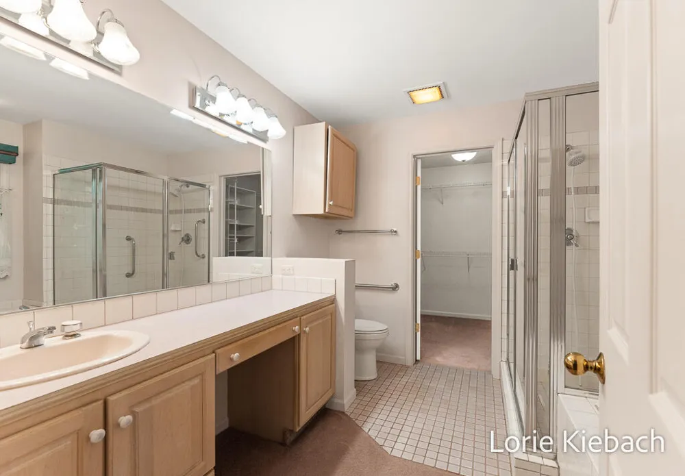 11940 Lakeshore Avenue Grand Haven, MI 49417