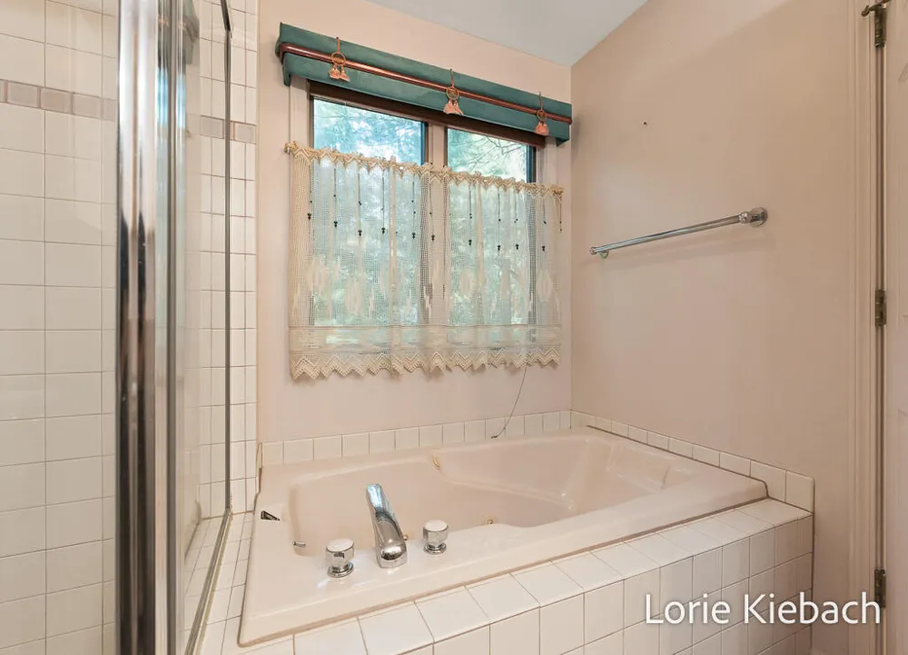 11940 Lakeshore Avenue Grand Haven, MI 49417