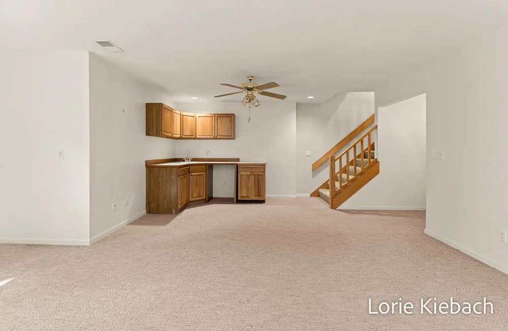 11940 Lakeshore Avenue Grand Haven, MI 49417