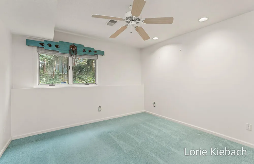 11940 Lakeshore Avenue Grand Haven, MI 49417