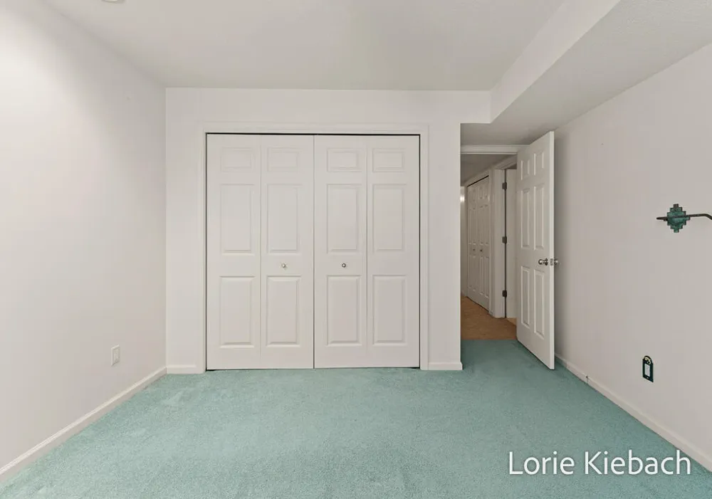 11940 Lakeshore Avenue Grand Haven, MI 49417