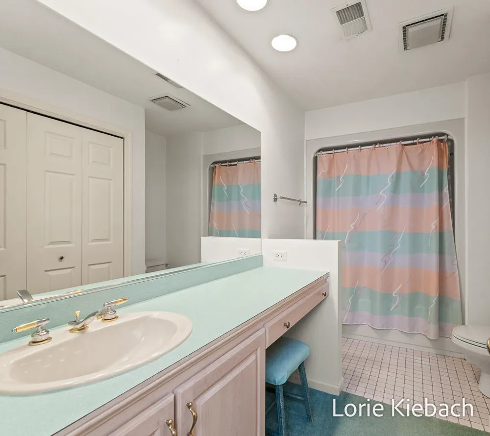 11940 Lakeshore Avenue Grand Haven, MI 49417