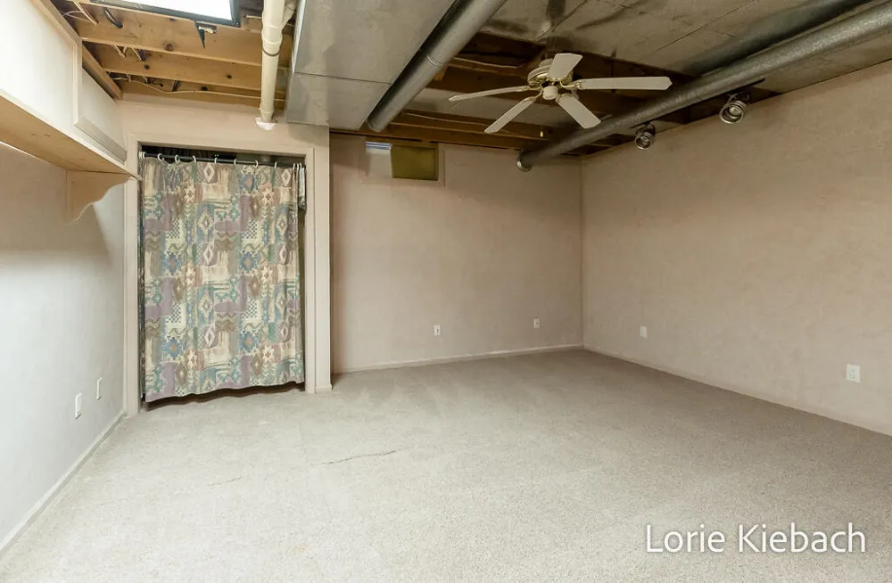 11940 Lakeshore Avenue Grand Haven, MI 49417