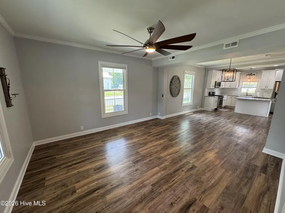 702 Charlotte Street Washington, NC 27889