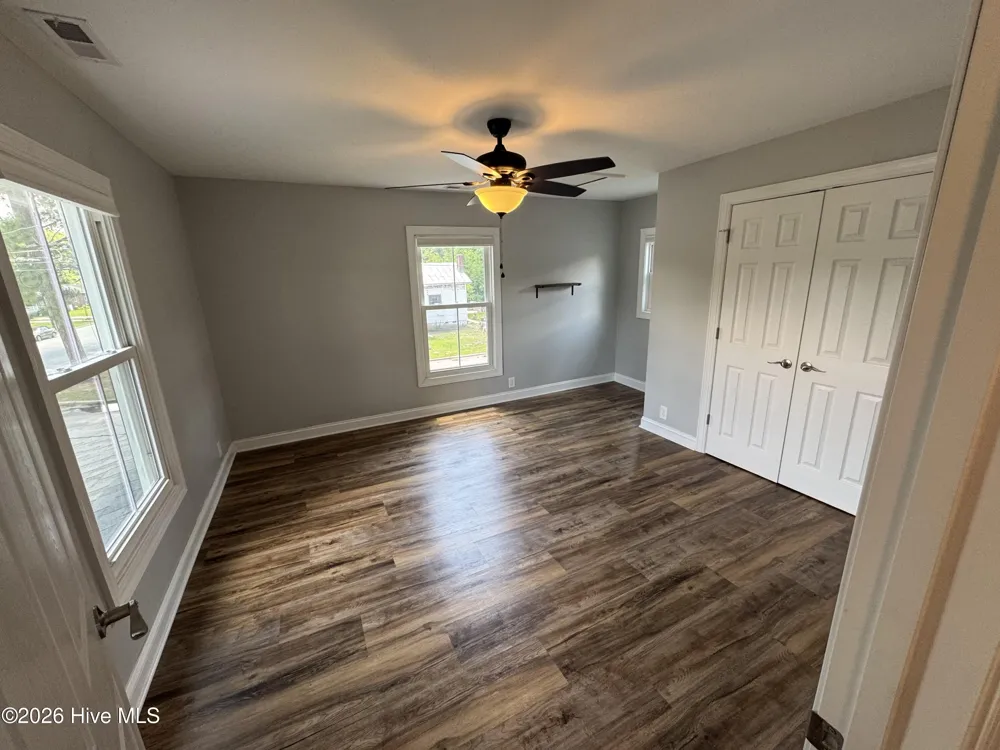 702 Charlotte Street Washington, NC 27889