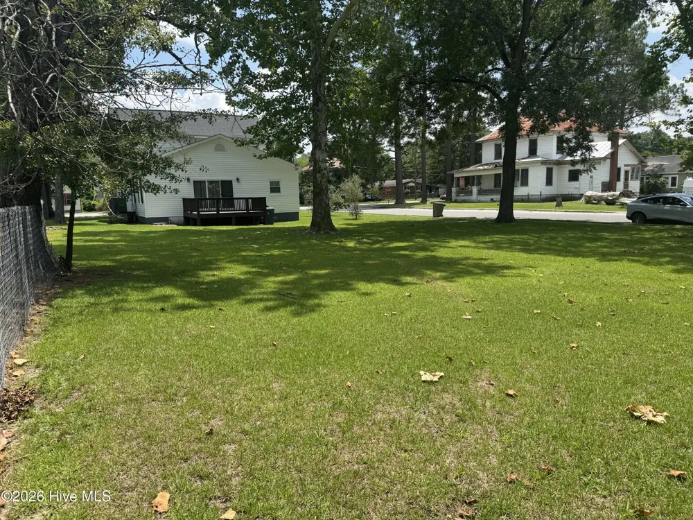 702 Charlotte Street Washington, NC 27889