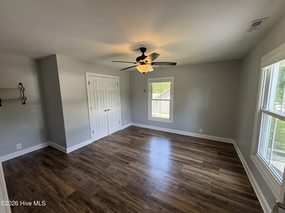702 Charlotte Street Washington, NC 27889
