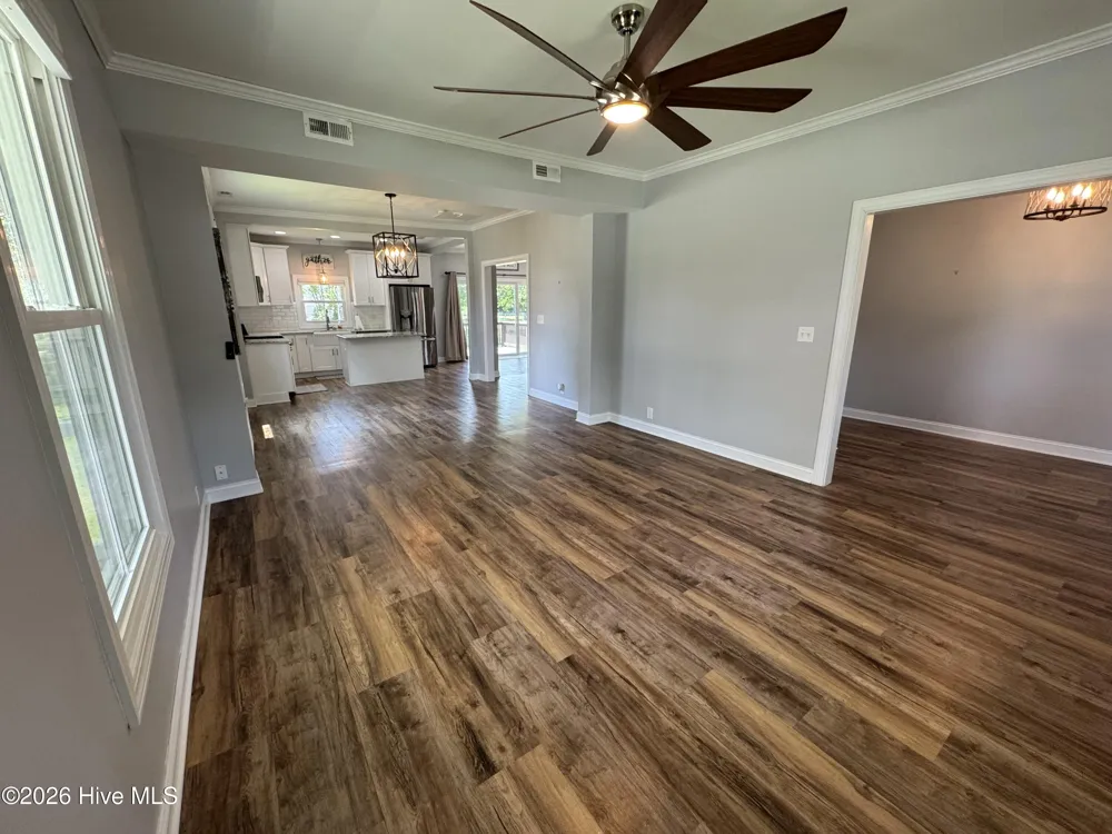 702 Charlotte Street Washington, NC 27889