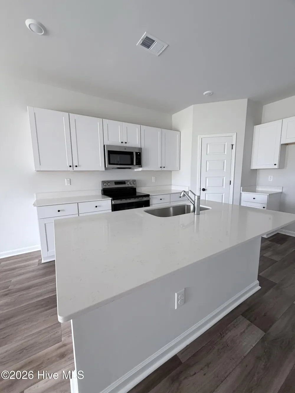 2127 Wild Indigo Circle NW #82 Calabash, NC 28467
