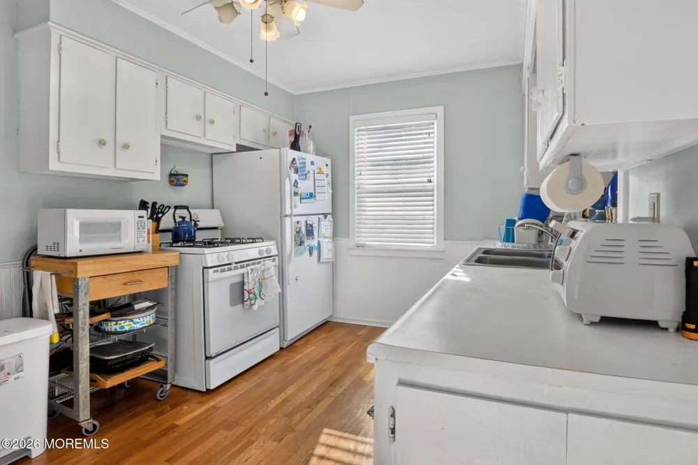 705 Park Avenue Spring Lake Heights, NJ 07762