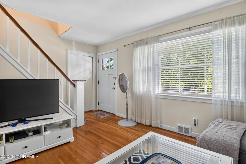 705 Park Avenue Spring Lake Heights, NJ 07762