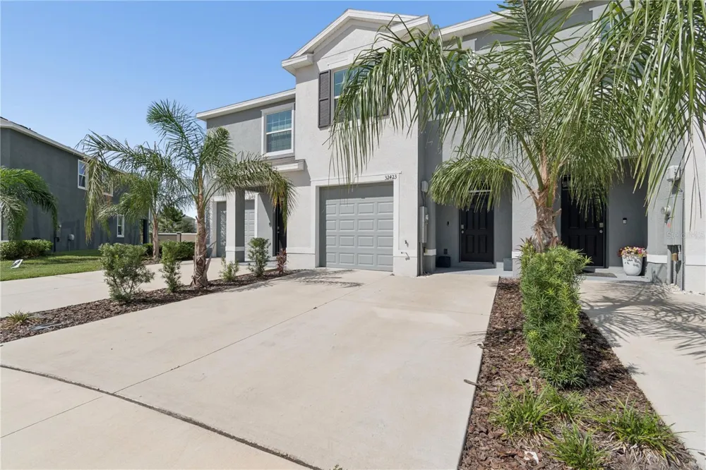 32423 TURTLE GRACE LOOP Wesley Chapel, FL 33545