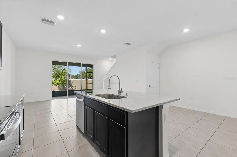 32423 TURTLE GRACE LOOP Wesley Chapel, FL 33545