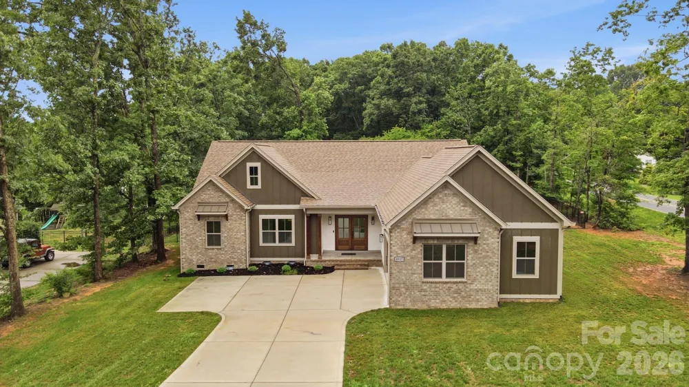 4527 Burrenfort Drive Denver, NC 28037