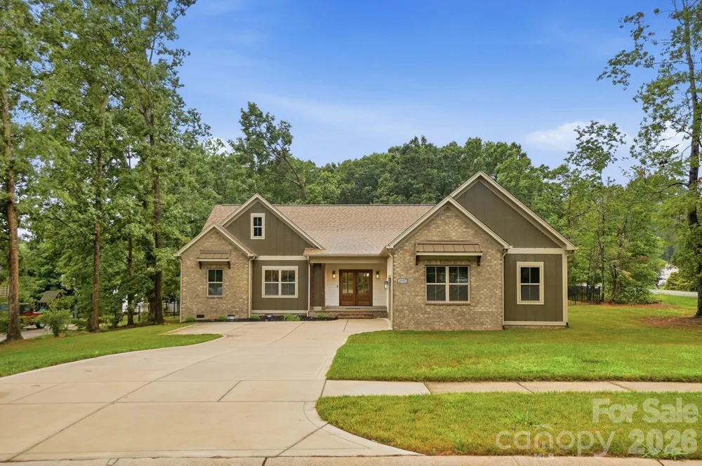4527 Burrenfort Drive Denver, NC 28037