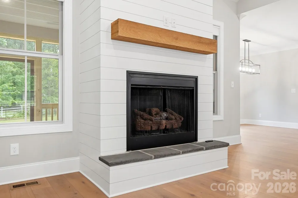 4527 Burrenfort Drive Denver, NC 28037
