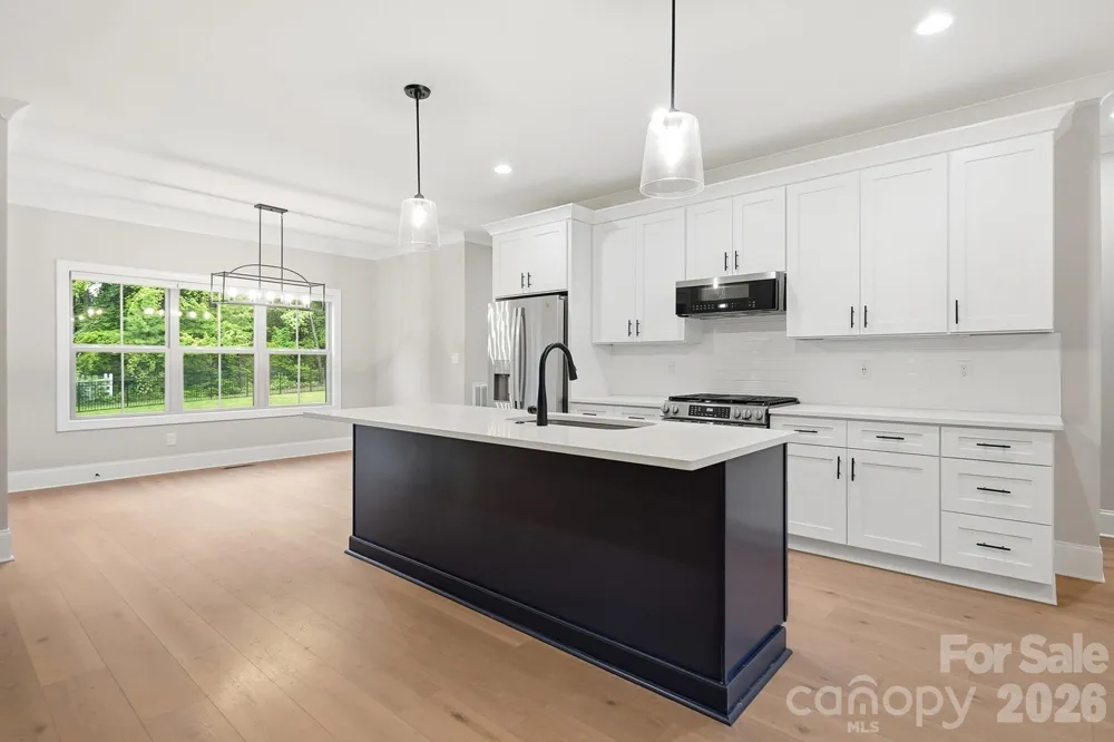 4527 Burrenfort Drive Denver, NC 28037