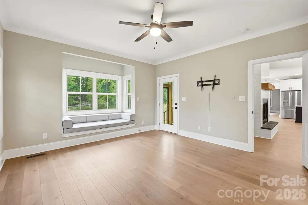 4527 Burrenfort Drive Denver, NC 28037