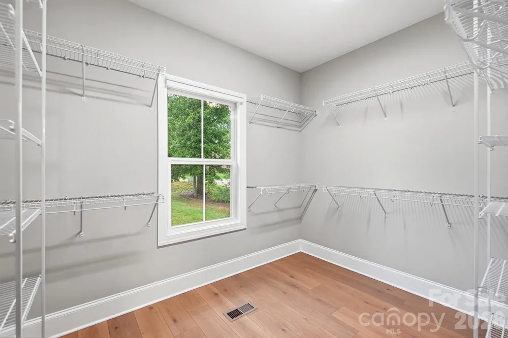 4527 Burrenfort Drive Denver, NC 28037