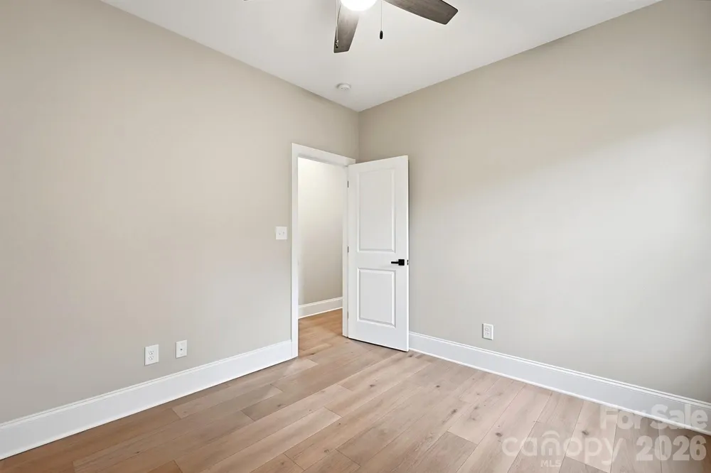 4527 Burrenfort Drive Denver, NC 28037