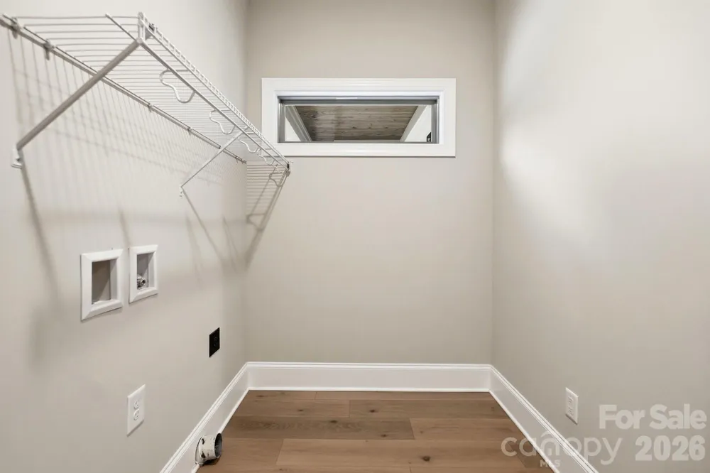 4527 Burrenfort Drive Denver, NC 28037