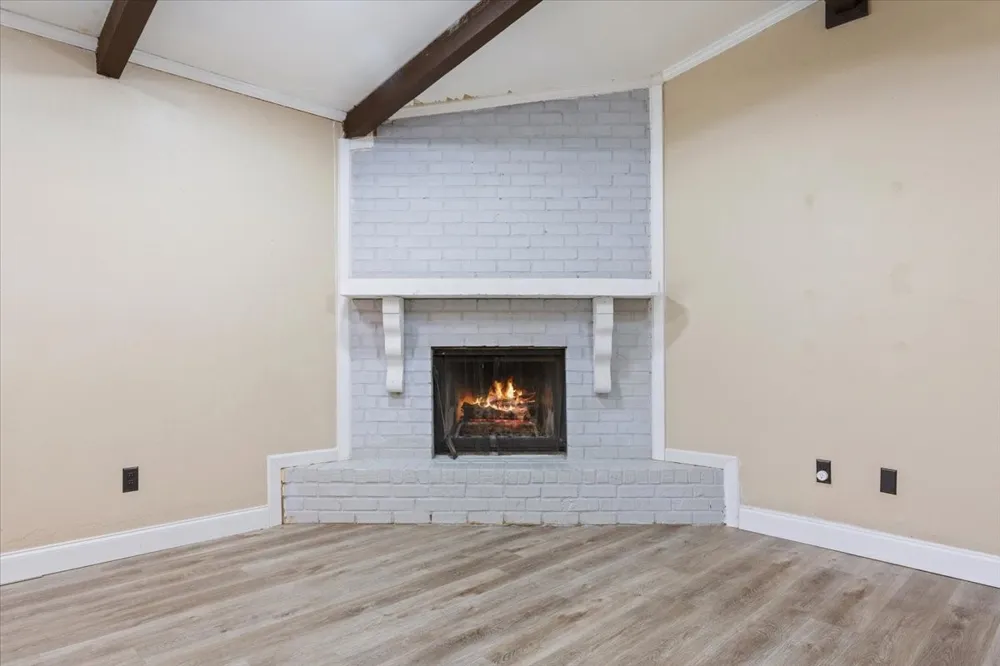 332 Bowie Lane Hewitt, TX 76643