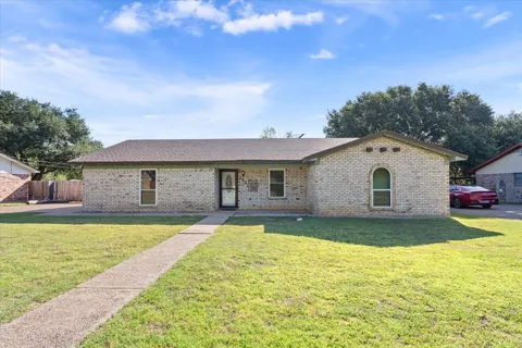 332 Bowie Lane