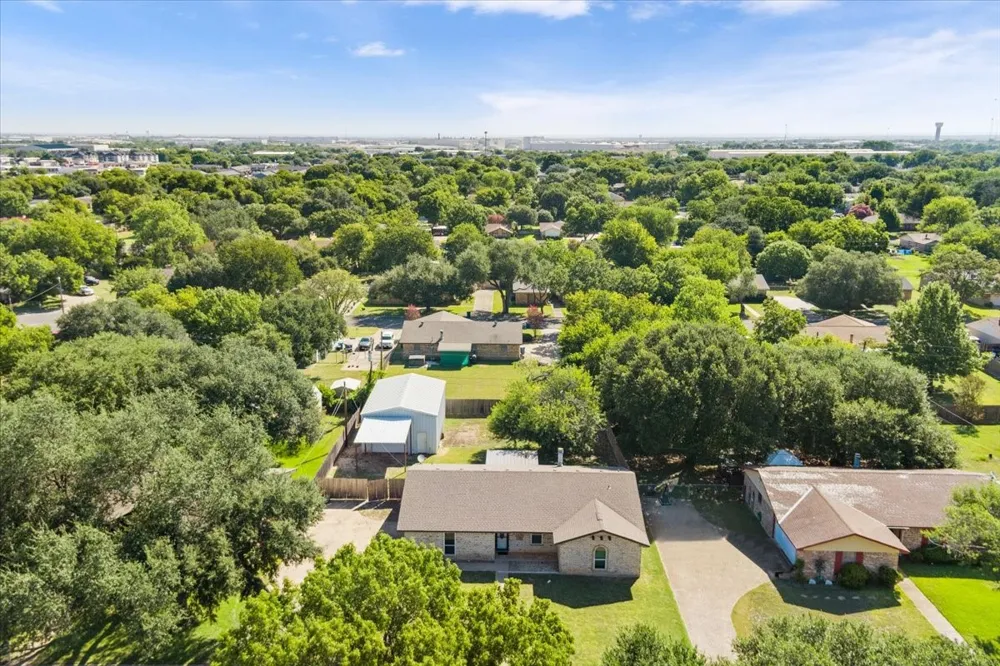 332 Bowie Lane Hewitt, TX 76643
