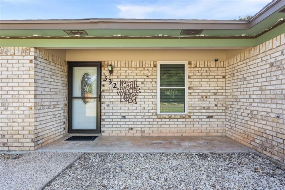 332 Bowie Lane Hewitt, TX 76643