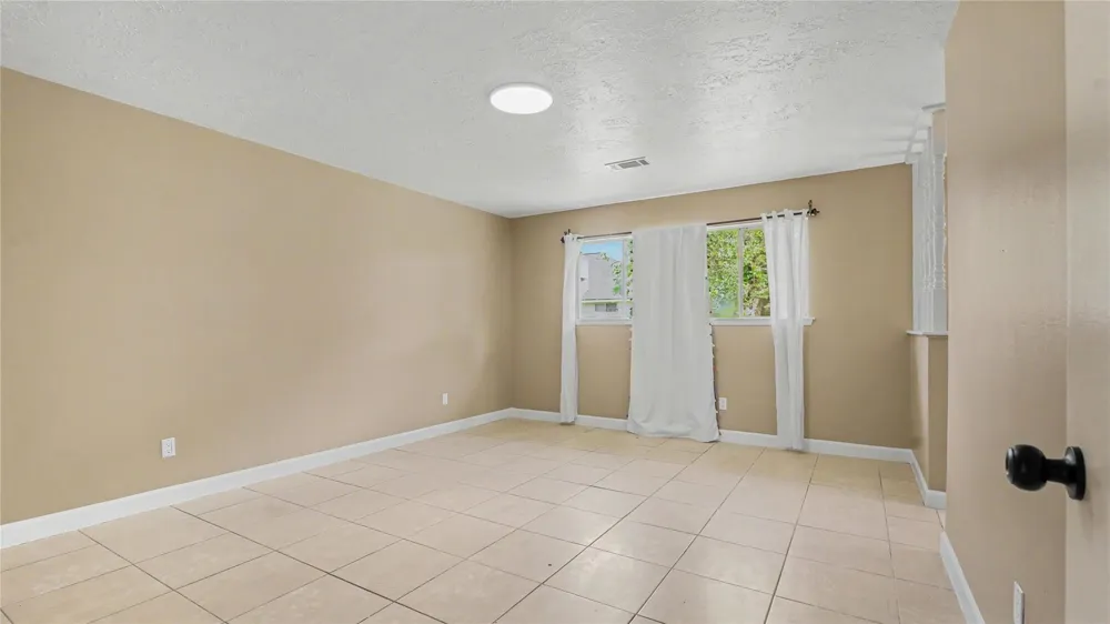 4211 Thunder Bay Drive Pasadena, TX 77504