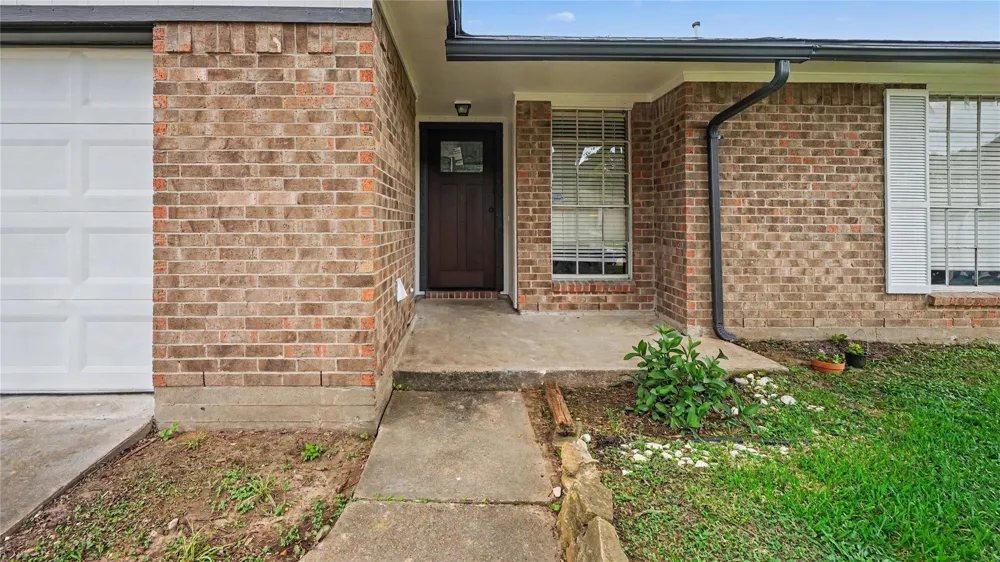 4211 Thunder Bay Drive Pasadena, TX 77504