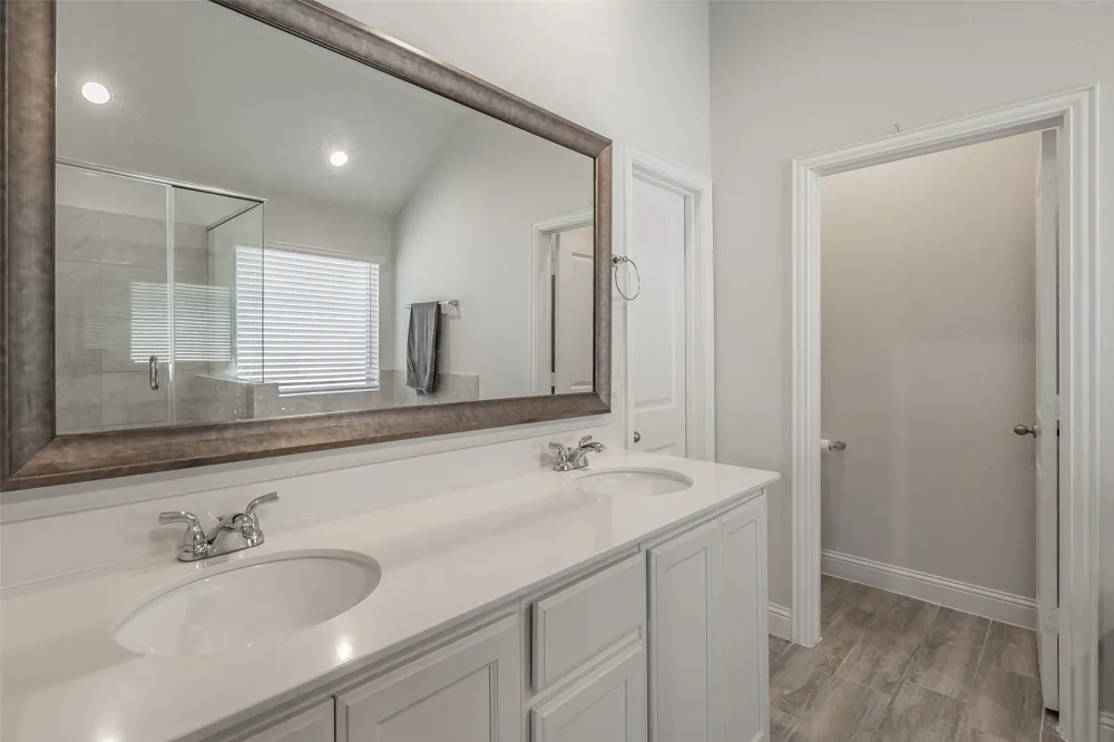 14833 Grissom Avenue Aledo, TX 76008