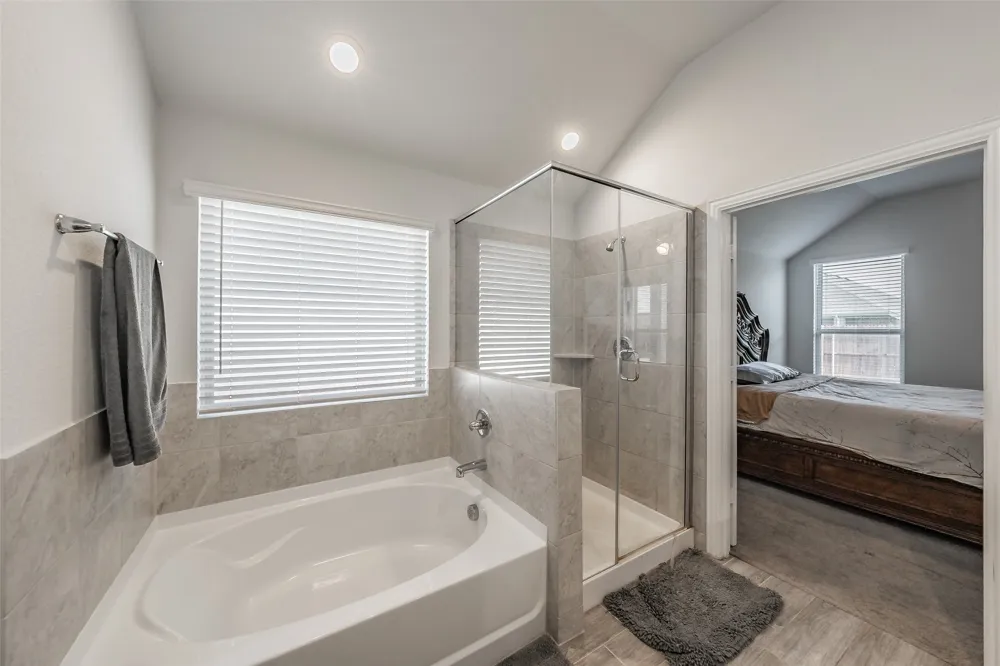 14833 Grissom Avenue Aledo, TX 76008