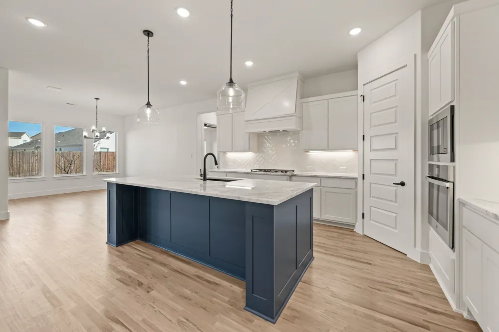 912 Highlands Avenue Aledo, TX 76008